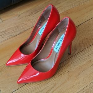 Steve Madden Red Pumps Size 6